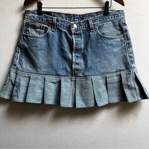 Vintage Levi’s 501 Upcycled Pleated Denim Jean Skirt sz 36”